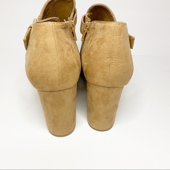 14th & Union Birkley Cutout Block Heel Booties - Picture 7 of 14